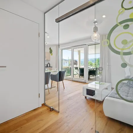 Seeblickwohnung Appartement Pörtschach am Wörthersee