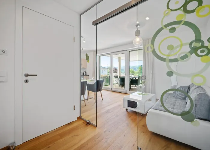 Seeblickwohnung Apartment Pörtschach am Wörthersee